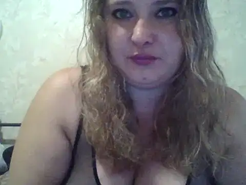 Snapshot of ParisMimi chatting on 10-09-25, 08:34 ParisMimi online show from 10-09-25, 08:34