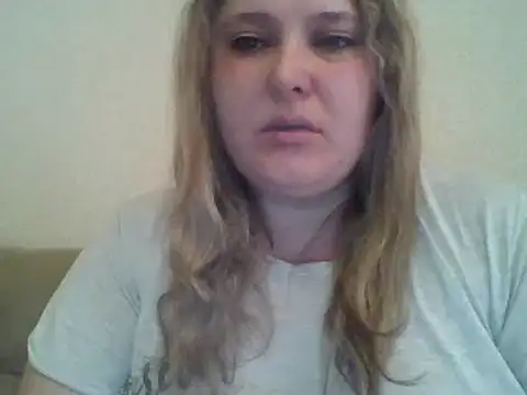 Snapshot of ParisMimi chatting on 02-23-26, 10:45 ParisMimi online show from 02-23-26, 10:45