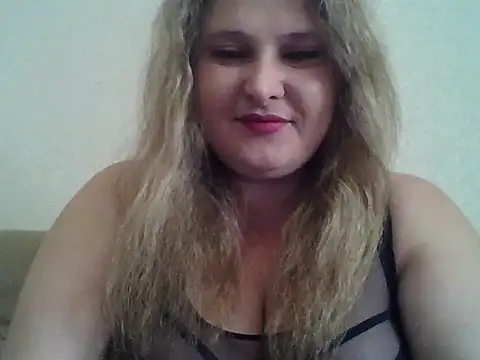 ParisMimi online show from 04-01-26, 07:42