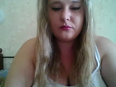 ParisMimi online show from 04-05-26, 07:05