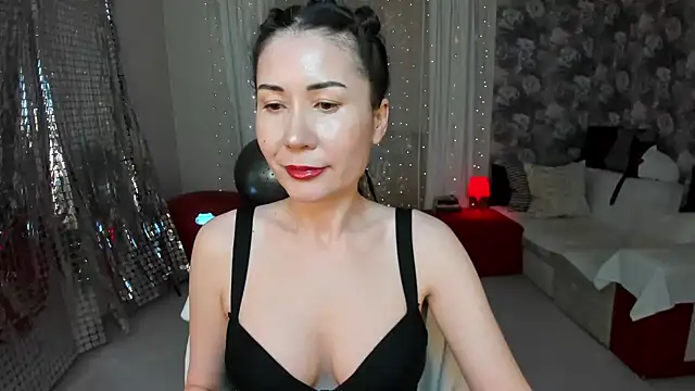 KarinaSweeety online show from 06-23-26, 08:45
