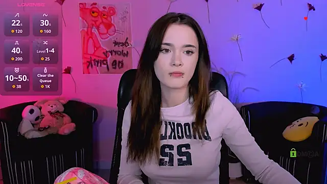 Snapshot of liana_kisses chatting on 06-03-26, 06:57 liana kisses online show from 06-03-26, 06:57