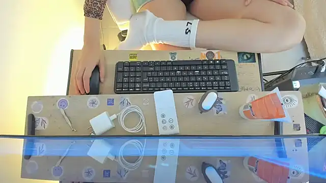 misstoya online show from 12-06-24, 11:47