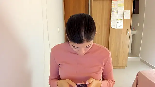 misstoya online show from 02-03-25, 01:41