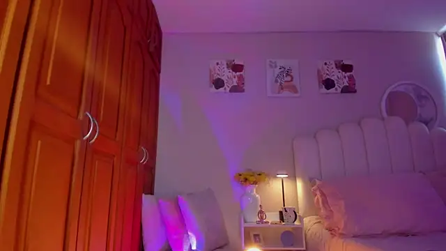 martinaaricci online show from 03-31-26, 03:12