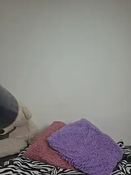 Snapshot of bigboobsrose1 chatting on 03-02-26, 10:49 bigboobsrose1 online show from 03-02-26, 10:49