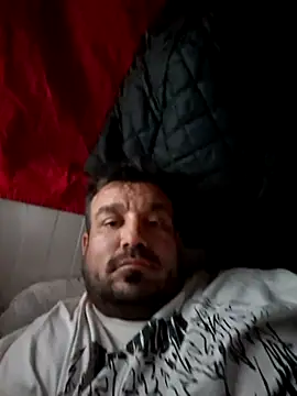 Snapshot of Futacisu chatting on 10-31-25, 09:49 Futacisu online show from 10-31-25, 09:49