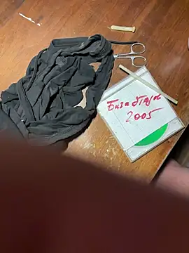 Snapshot of Ariel_Ari chatting on 11-06-25, 04:46 Ariel Ari online show from 11-06-25, 04:46