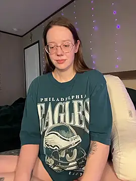 Snapshot of Sweetdee222x chatting on 01-07-26, 11:18 Sweetdee222x online show from 01-07-26, 11:18