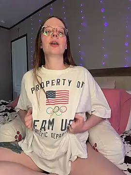 Snapshot of Sweetdee222x chatting on 02-06-26, 11:19 Sweetdee222x online show from 02-06-26, 11:19