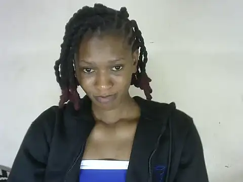 Snapshot of Pretty-emmie chatting on 02-26-25, 06:04 Pretty-emmie online show from 02-26-25, 06:04
