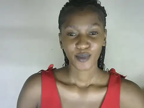 Snapshot of Pretty-emmie chatting on 10-21-25, 12:17 Pretty-emmie online show from 10-21-25, 12:17