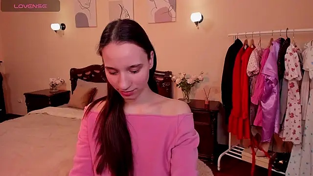 StaceySunny online show from 02-17-25, 11:34