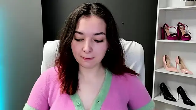 Snapshot of Meagn_Extasy chatting on 05-15-26, 06:53 Meagn Extasy online show from 05-15-26, 06:53