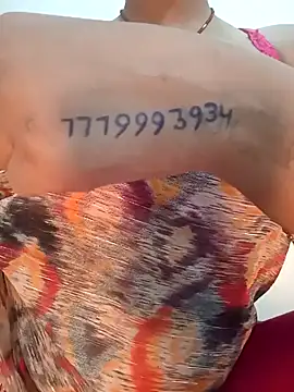 Snapshot of Angel-life chatting on 12-07-24, 06:10 Angel-life online show from 12-07-24, 06:10