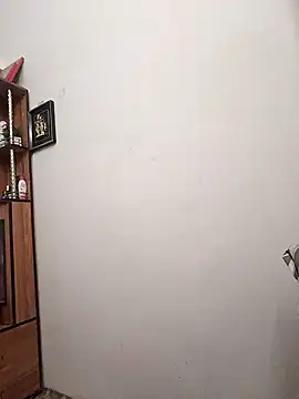 Snapshot of Angel-life chatting on 01-06-25, 06:03 Angel-life online show from 01-06-25, 06:03