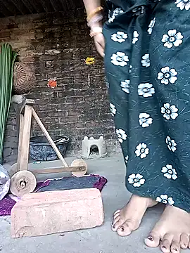 Snapshot of Angel-life chatting on 09-27-25, 12:59 Angel-life online show from 09-27-25, 12:59