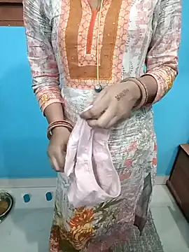 Snapshot of Angel-life chatting on 10-14-25, 12:55 Angel-life online show from 10-14-25, 12:55