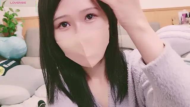 Snapshot of Conatsu chatting on 03-03-25, 12:37 Conatsu online show from 03-03-25, 12:37