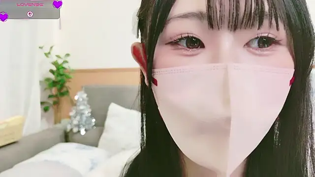 Snapshot of Conatsu chatting on 12-18-25, 05:46 Conatsu online show from 12-18-25, 05:46