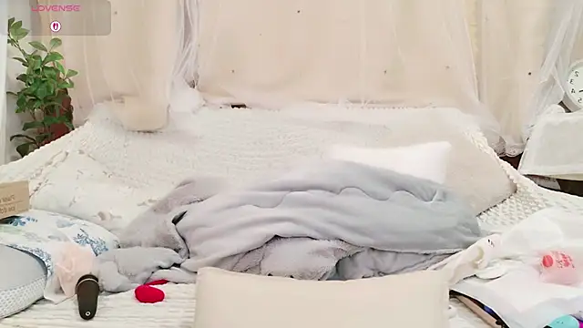 Snapshot of Conatsu chatting on 02-28-26, 07:09 Conatsu online show from 02-28-26, 07:09