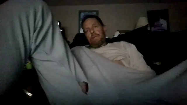 Snapshot of Bigloggz chatting on 03-26-26, 11:05 Bigloggz online show from 03-26-26, 11:05