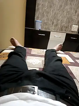 Snapshot of DudeBoyBad chatting on 10-29-25, 10:39 DudeBoyBad online show from 10-29-25, 10:39