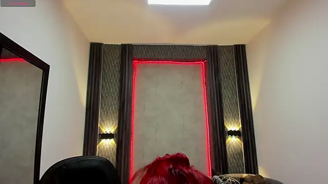 selene red  online show from 03-20-25, 01:37