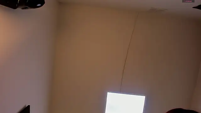 selene red  online show from 10-04-25, 03:43