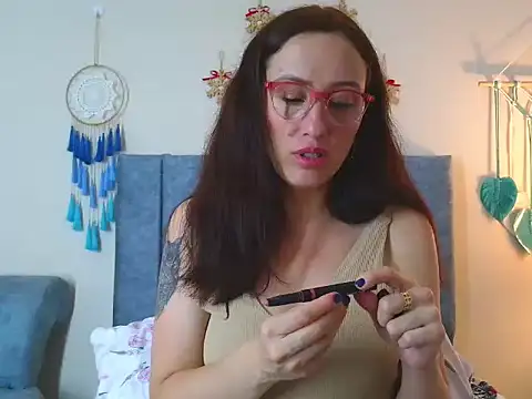 IberianMoonMK online show from 12-01-25, 05:18