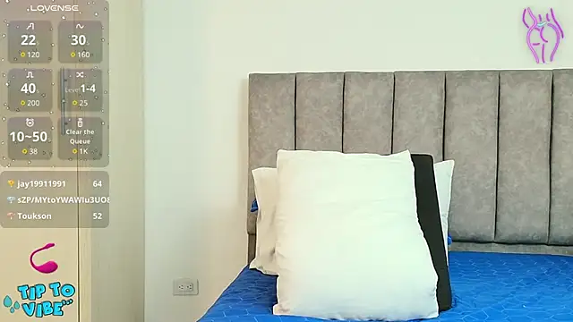 Snapshot of karina_lewis_ chatting on 03-22-25, 06:33 karina lewis online show from 03-22-25, 06:33