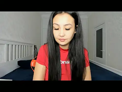 Missykitty01 online show from 10-04-25, 11:14