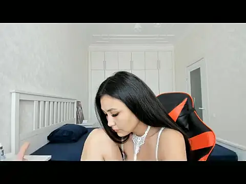 Missykitty01 online show from 10-10-25, 08:24