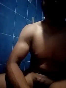 Snapshot of Edgarfffh chatting on 02-20-26, 05:15 Edgarfffh online show from 02-20-26, 05:15