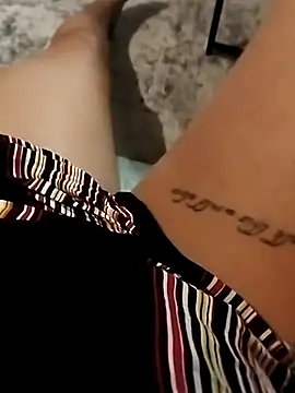 Snapshot of MarochienneAnissa chatting on 02-26-26, 12:20 MarochienneAnissa online show from 02-26-26, 12:20