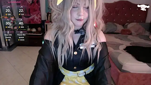Avril2001 online show from 07-19-26, 04:16