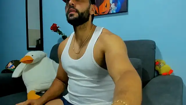 Snapshot of ETHAN_ROX chatting on 01-22-25, 07:13 ETHAN ROX online show from 01-22-25, 07:13