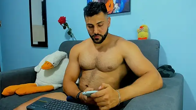 Snapshot of ETHAN_ROX chatting on 02-11-25, 07:38 ETHAN ROX online show from 02-11-25, 07:38