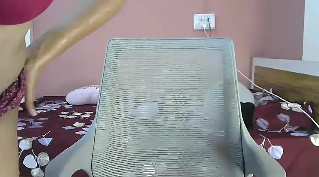 Snapshot of rehana88 chatting on 02-21-25, 05:09 rehana88 online show from 02-21-25, 05:09