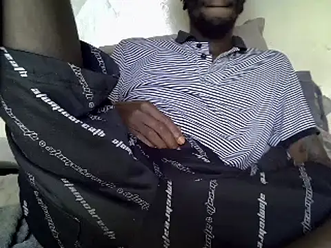 Snapshot of Delicious-D chatting on 01-22-25, 09:46 Delicious-D online show from 01-22-25, 09:46