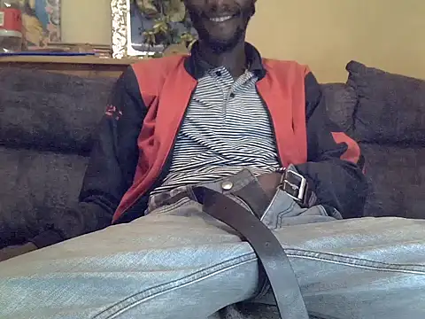 Snapshot of Delicious-D chatting on 02-02-25, 07:57 Delicious-D online show from 02-02-25, 07:57