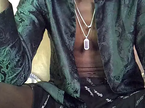 Snapshot of Delicious-D chatting on 07-03-26, 05:03 Delicious-D online show from 07-03-26, 05:03