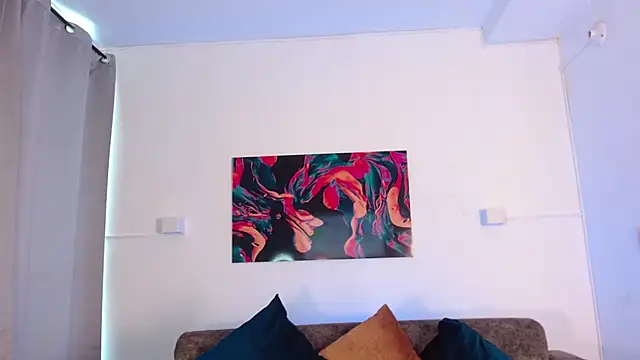 NoahCasstro online show from 12-17-24, 07:48