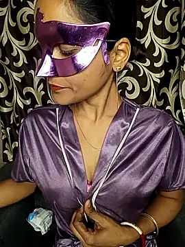 Snapshot of REVA_DARLING chatting on 01-12-26, 02:33 REVA DARLING online show from 01-12-26, 02:33