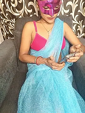 REVA DARLING online show from 06-03-26, 07:00