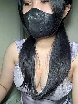 Snapshot of Athena20001 chatting on 01-10-26, 05:58 Athena20001 online show from 01-10-26, 05:58