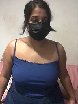 NOORA-GIRL online show from 02-17-25, 09:41