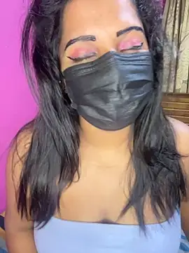 NOORA-GIRL online show from 10-11-25, 10:41