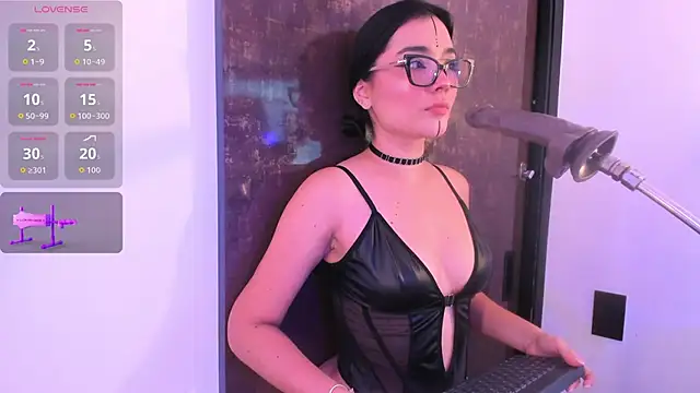 Snapshot of megan_texas1 chatting on 02-12-26, 12:22 megan texas1 online show from 02-12-26, 12:22