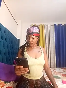 Licia harvin online show from 11-12-25, 03:45